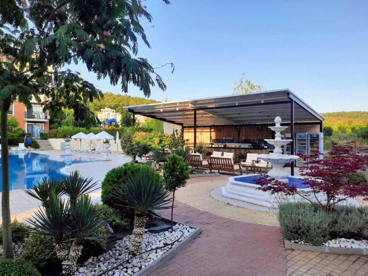 Lilia Apartments Каваци, Созопол Bagian luar foto