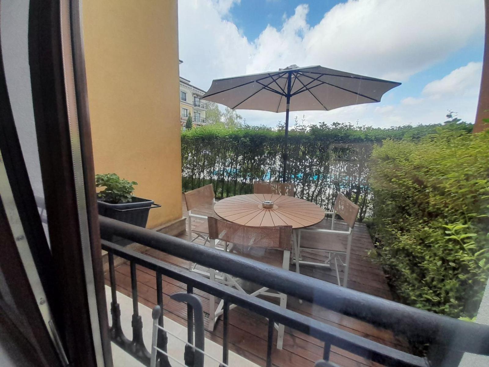 Lilia Apartments Каваци, Созопол Bagian luar foto