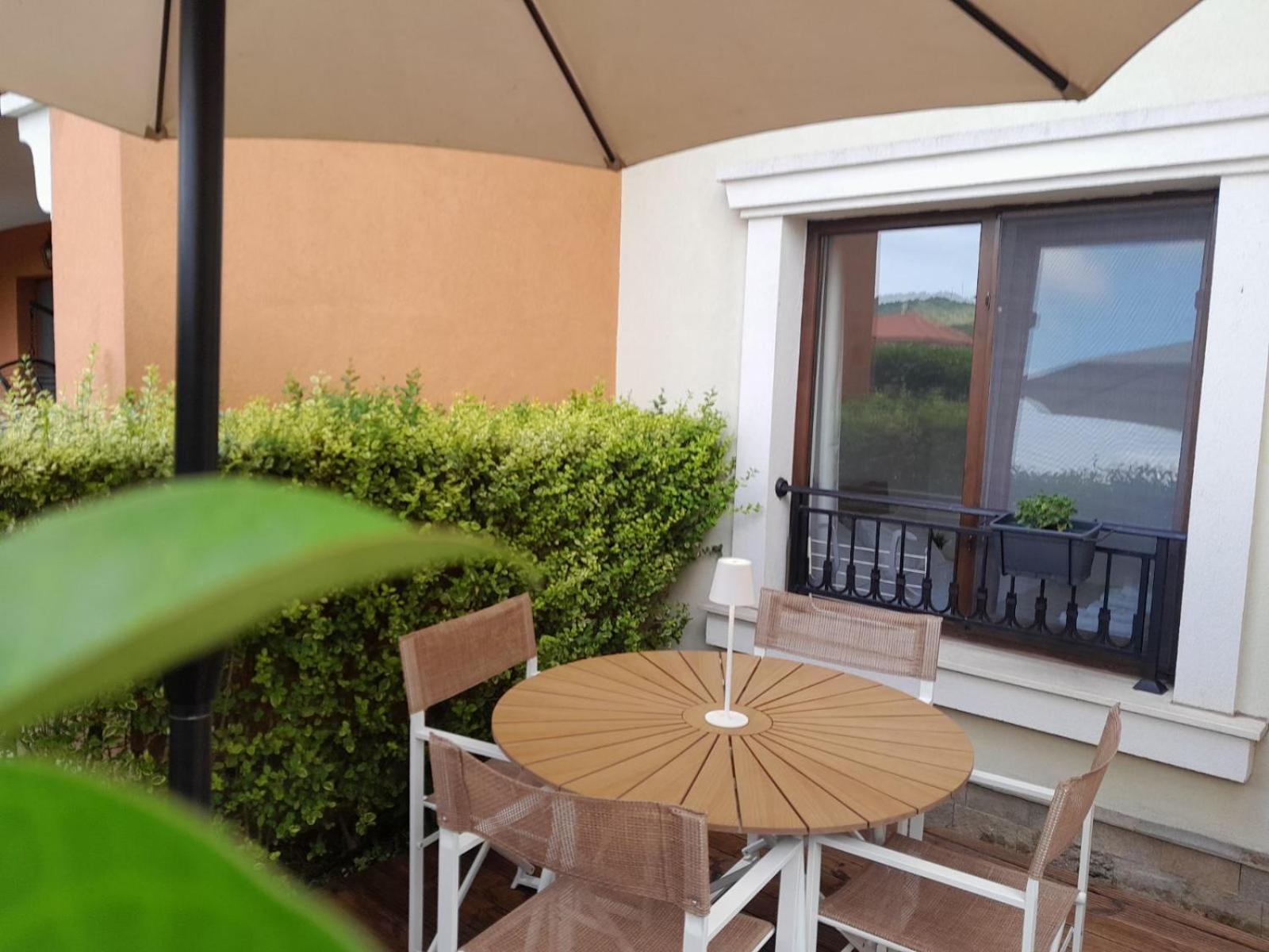 Lilia Apartments Каваци, Созопол Bagian luar foto